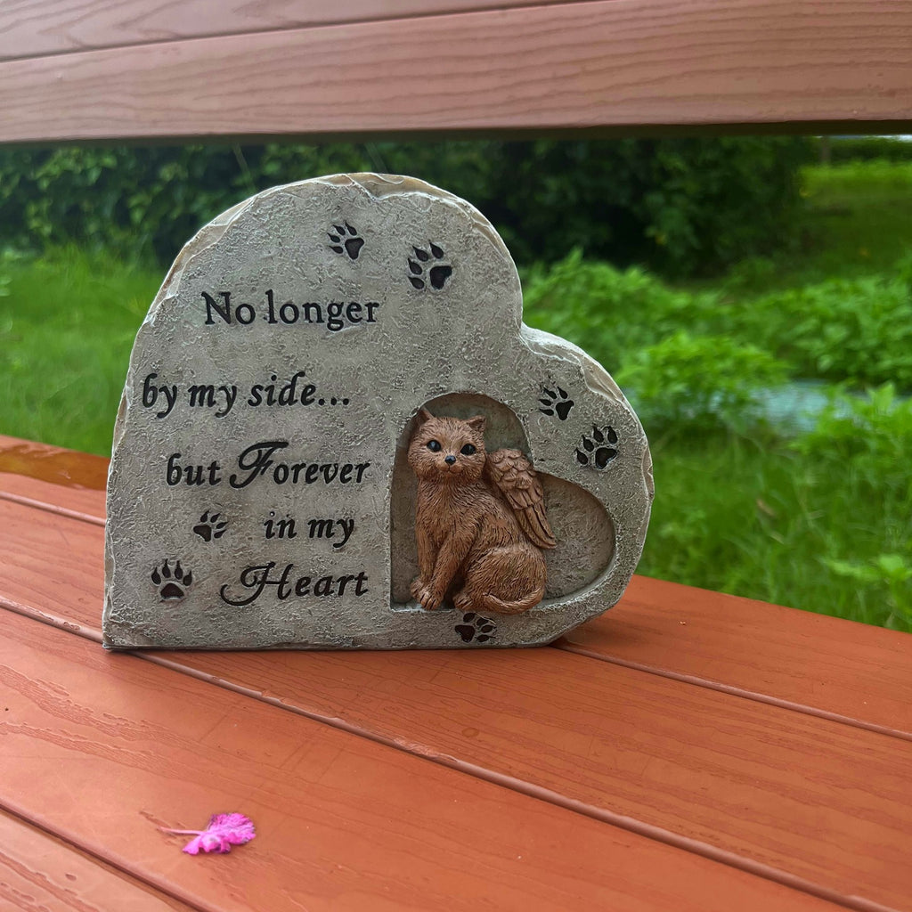 Heart shaped Pet Kitten Monument Outdoor Kitten
